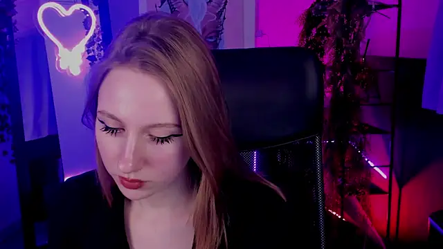 DariaTate online show from February 16, 2025, 12:21 pm