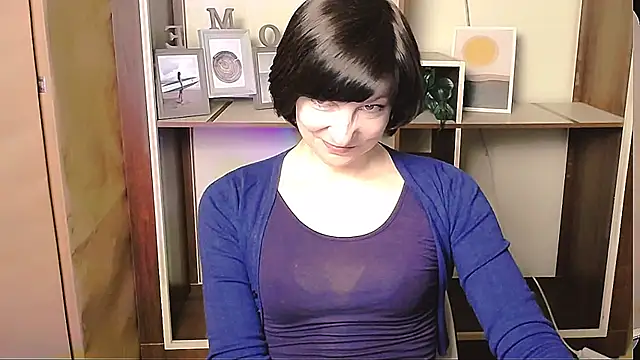  AngeliaFlow  online show from April 28, 2026, 8:08 am