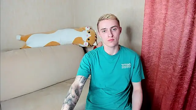 crazybottom99 online show from March 3, 2025, 6:13 pm