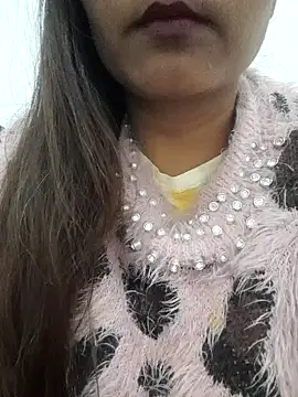 Deepcha1991 online show from February 7, 2025, 9:15 pm