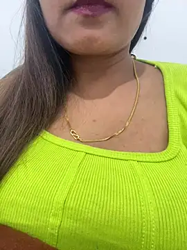 Deepcha1991 online show from February 19, 2025, 10:20 pm