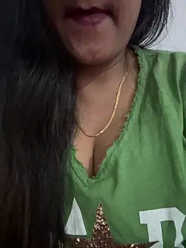 Deepcha1991 online show from April 14, 2026, 11:43 pm