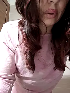 bambolina sexy1985 online show from April 22, 2026, 8:48 pm