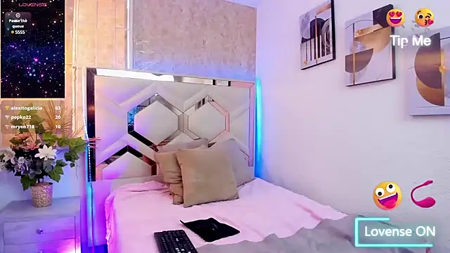 Saori Sann  online show from March 1, 2025, 6:32 pm