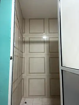 Snapshot of Jeter95 chatting on November 6, 2025, 12:42 pm Jeter95 online show from November 6, 2025, 12:42 pm