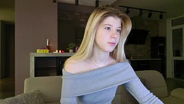 Bella amory online show from March 2, 2025, 6:24 pm