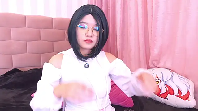 NataliaNovak online show from June 5, 2026, 12:44 pm