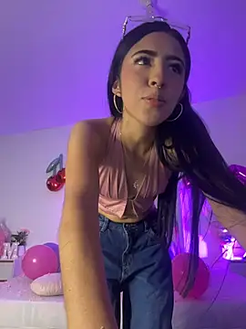 Mirandaa Rogers online show from July 1, 2026, 7:03 pm