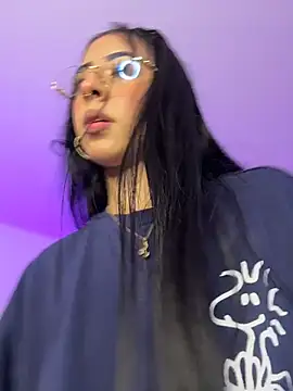 Mirandaa Rogers online show from July 29, 2026, 7:02 pm