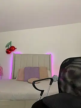 Mirandaa Rogers online show from July 24, 2026, 7:10 pm