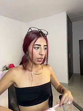 Mirandaa Rogers online show from March 6, 2026, 7:09 pm