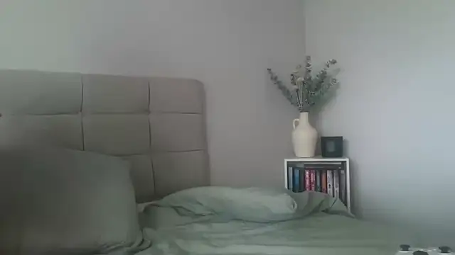 skyejde online show from March 22, 2026, 5:14 pm