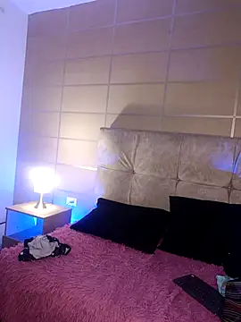  michonne  online show from September 13, 2025, 9:15 pm