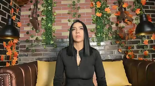 naiara angels online show from February 19, 2025, 7:37 pm