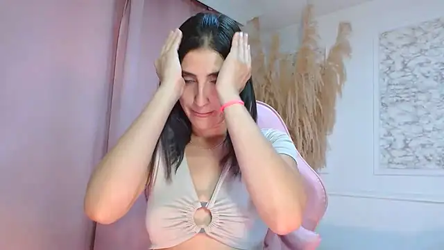 Snapshot of Danella_houston chatting on July 28, 2026, 9:14 pm Danella houston online show from July 28, 2026, 9:14 pm