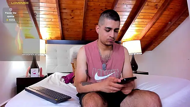 Sebastian Berne online show from March 9, 2026, 7:17 pm