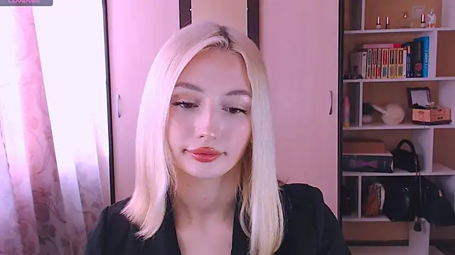 beauty blonde online show from March 4, 2025, 8:35 am