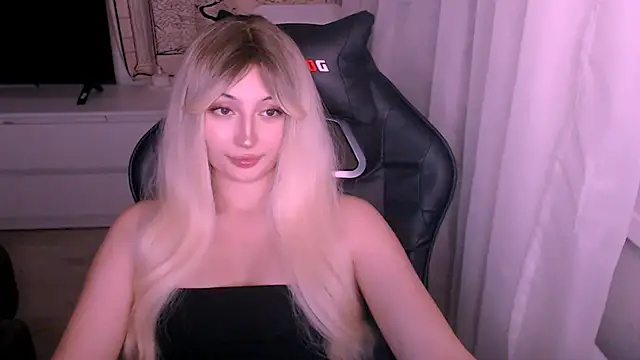 beauty blonde online show from December 21, 2025, 10:50 am