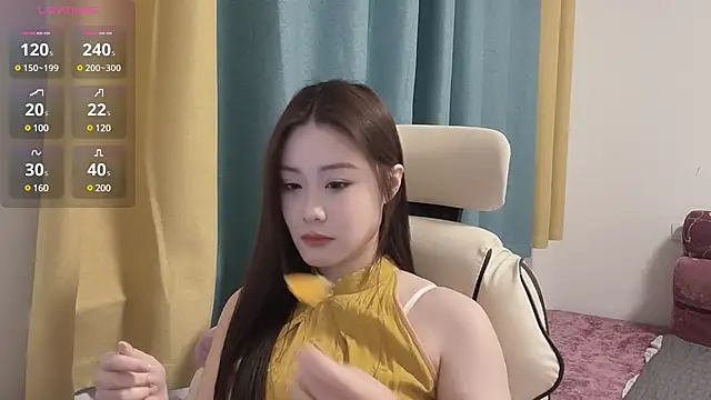 Qvo-Q online show from February 23, 2025, 4:24 pm