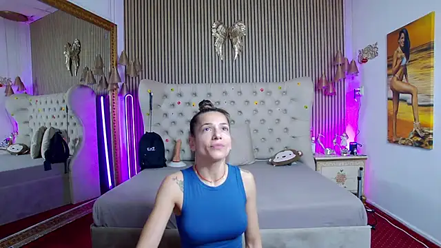 Snapshot of PlayfulShow chatting on March 20, 2026, 8:04 am PlayfulShow online show from March 20, 2026, 8:04 am