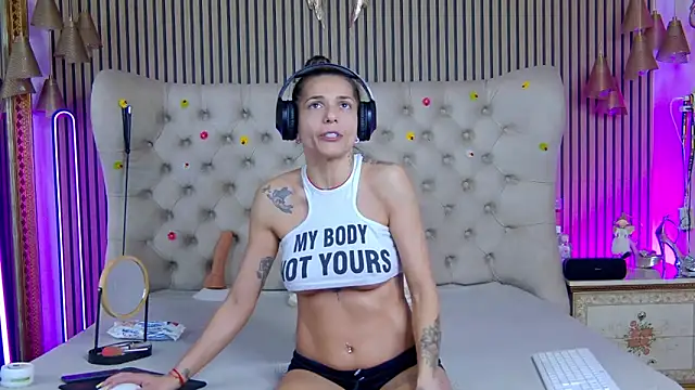 Snapshot of PlayfulShow chatting on March 13, 2026, 3:50 pm PlayfulShow online show from March 13, 2026, 3:50 pm