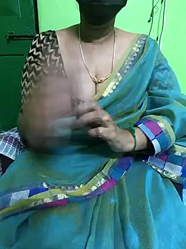 niiveditha online show from March 17, 2025, 9:57 pm