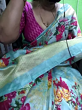 niiveditha online show from October 7, 2025, 5:41 am