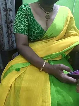 niiveditha online show from December 3, 2025, 11:31 am