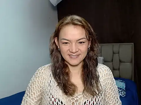 PenelopeMist online show from May 29, 2026, 2:06 am