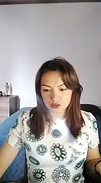 PenelopeMist online show from March 8, 2025, 3:45 pm