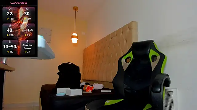 blackdirty420 online show from October 21, 2025, 7:35 pm