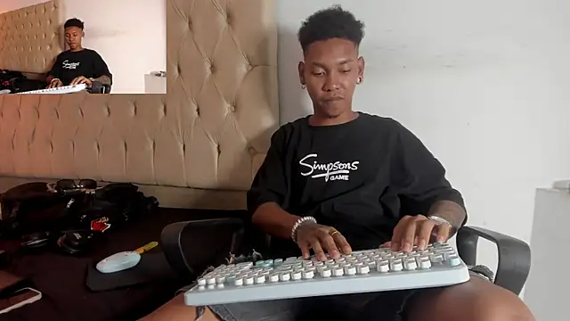 blackdirty420 online show from September 14, 2025, 9:37 pm