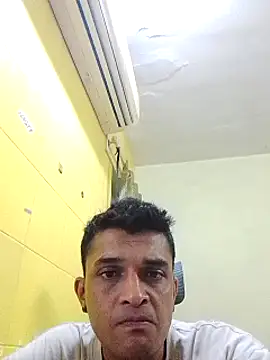 Snapshot of crazyfreaking chatting on March 6, 2025, 1:03 pm crazyfreaking online show from March 6, 2025, 1:03 pm