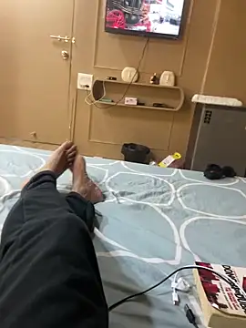 Snapshot of crazyfreaking chatting on October 20, 2025, 9:26 pm crazyfreaking online show from October 20, 2025, 9:26 pm