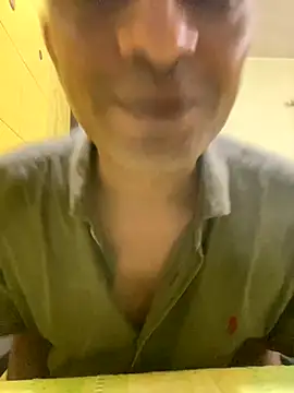 Snapshot of crazyfreaking chatting on October 17, 2025, 7:48 pm crazyfreaking online show from October 17, 2025, 7:48 pm