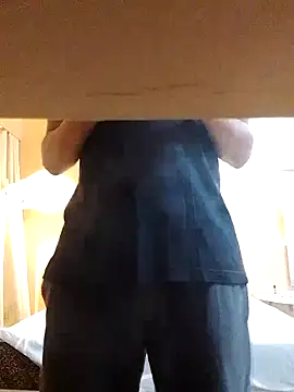 Snapshot of crazyfreaking chatting on October 21, 2025, 11:53 am crazyfreaking online show from October 21, 2025, 11:53 am