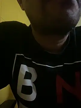 Snapshot of crazyfreaking chatting on October 2, 2025, 8:34 pm crazyfreaking online show from October 2, 2025, 8:34 pm