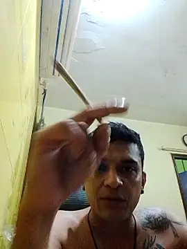 Snapshot of crazyfreaking chatting on March 5, 2025, 5:50 pm crazyfreaking online show from March 5, 2025, 5:50 pm