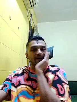 Snapshot of crazyfreaking chatting on March 14, 2025, 7:12 pm crazyfreaking online show from March 14, 2025, 7:12 pm