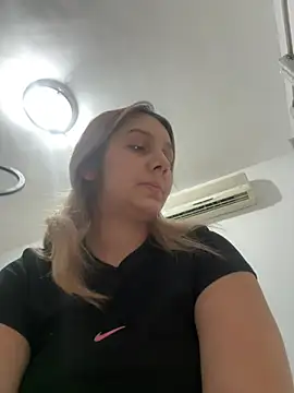 Snapshot of hotamanda01 chatting on June 14, 2026, 6:09 pm hotamanda01 online show from June 14, 2026, 6:09 pm