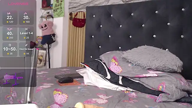 Puccaa1 online show from February 22, 2025, 9:04 pm