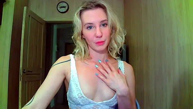 Caramel piegirl online show from July 12, 2026, 8:42 pm