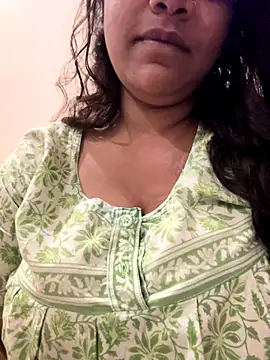 sinnerlady online show from October 31, 2025, 4:25 pm