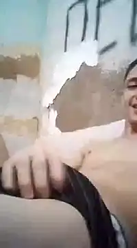 shuelldin online show from March 4, 2025, 4:38 am