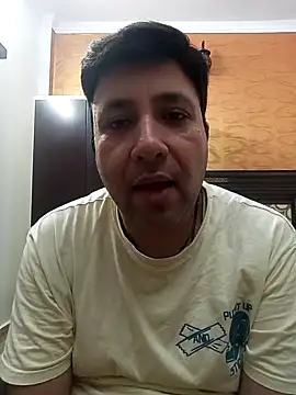 innocentboy1987 online show from September 9, 2025, 8:57 am