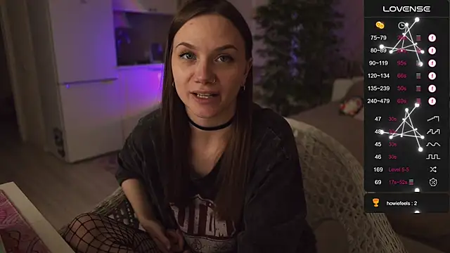 Snapshot of alexa_feels_ chatting on September 11, 2025, 4:18 pm alexa feels online show from September 11, 2025, 4:18 pm