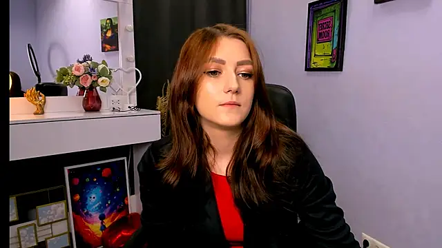 catherine kitty online show from March 3, 2025, 8:11 pm