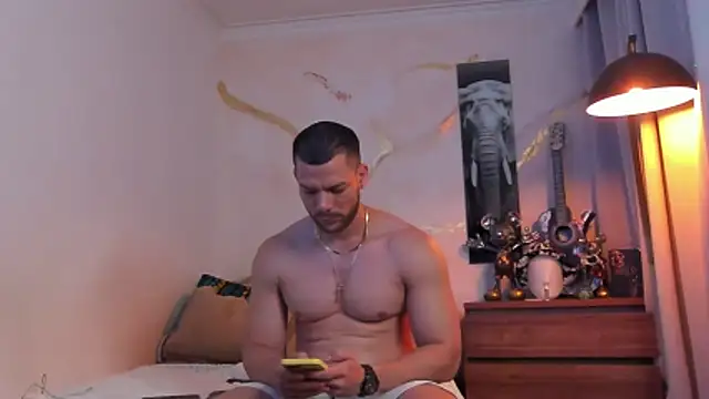 bakersboyssexys online show from May 24, 2026, 3:17 am