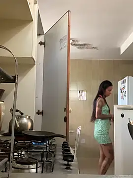 casalshowtime2 online show from November 3, 2025, 10:41 am