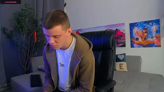 Ryker Seen online show from February 26, 2025, 12:41 am